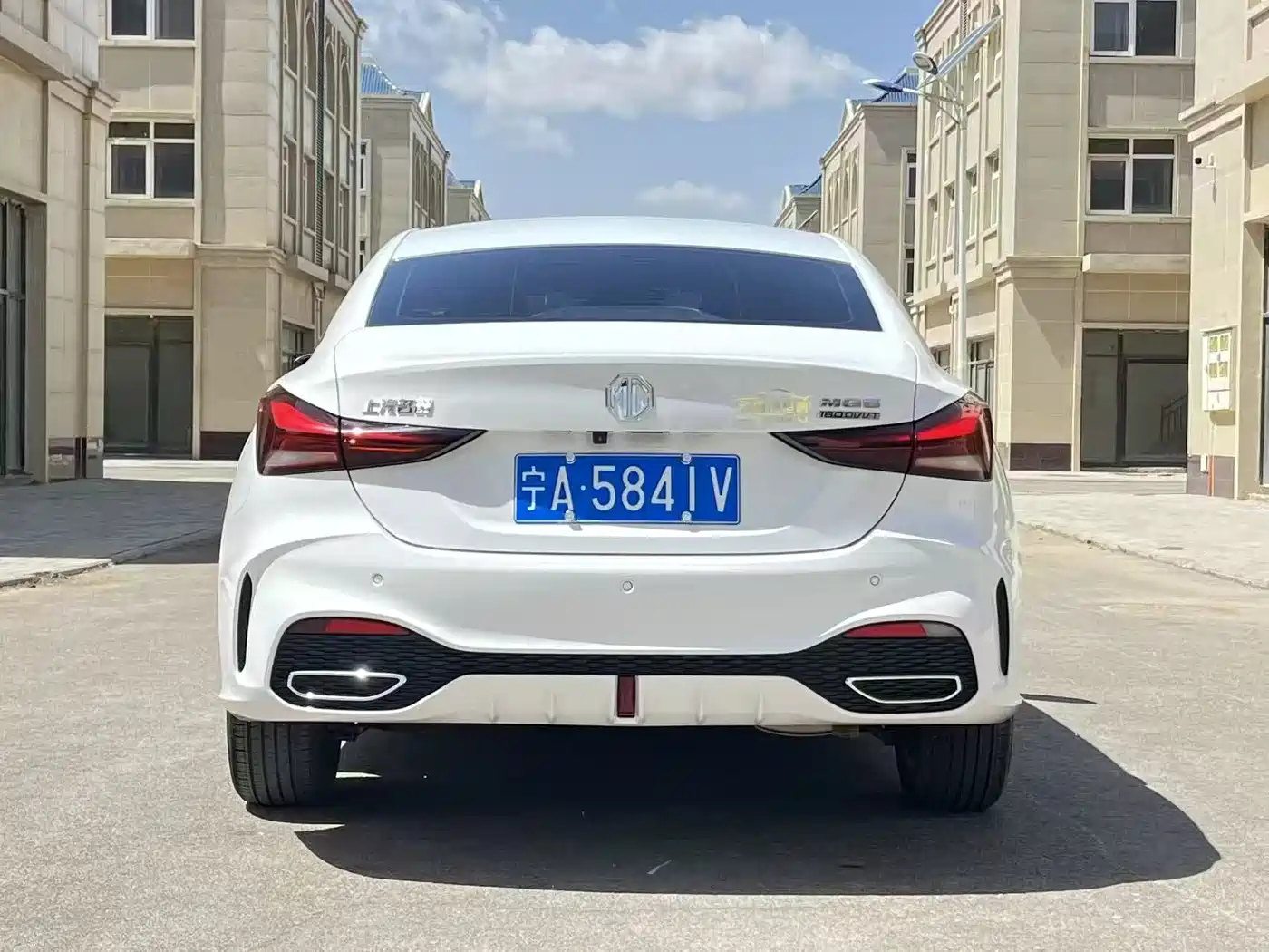 MG MG5