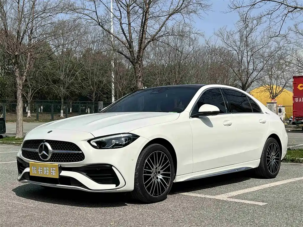 MERCEDES-BENZ CLASS C 2023