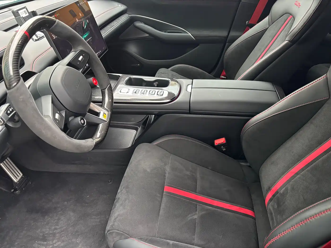 XIAOMI CAR XIAOMI SU7 ULTRA