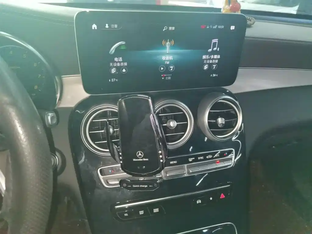 MERCEDES-BENZ GLC