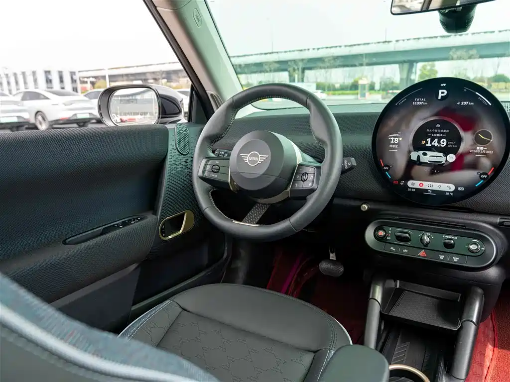 MINI ELECTRIC  COOPER