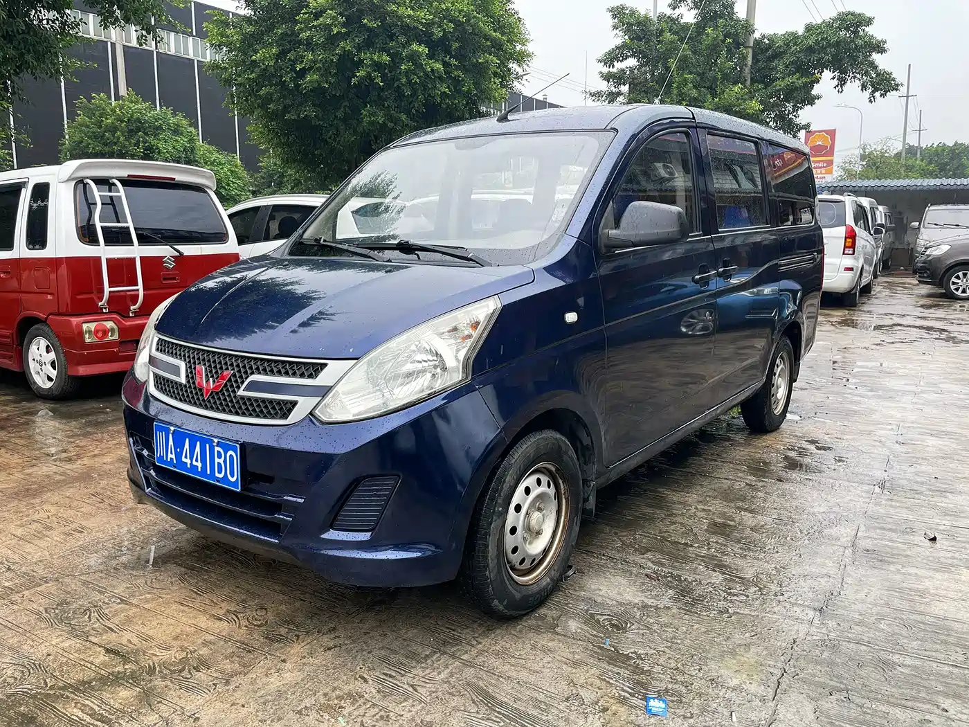 Wuling Motors Wuling Rongguang V 2015 — пригон из Китая
