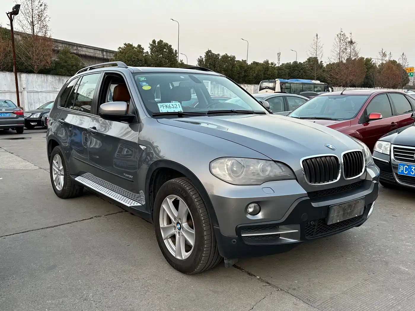 BMW X5 (Import) 2008 xDrive30i Leading Model фото 3
