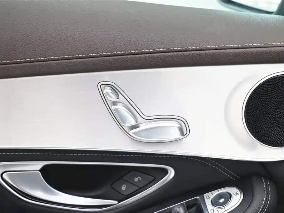 Mercedes-Benz GLC 2019 Model GLC 200 L 4MATIC фото 11