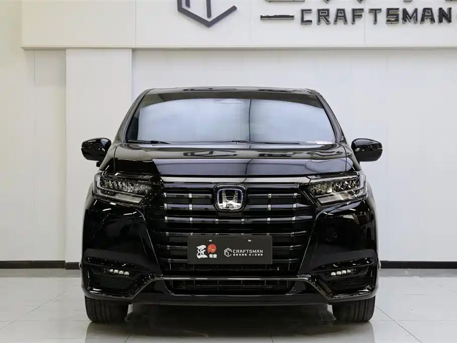 Honda Elysion 2025 2024 2.0L e:HEV Luxury Edition