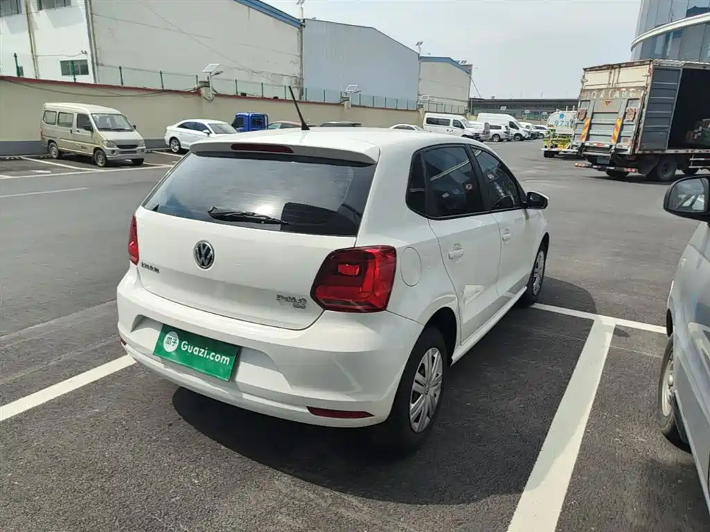 Volkswagen Polo 2018 1.5L Auto Safe Drive фото 6