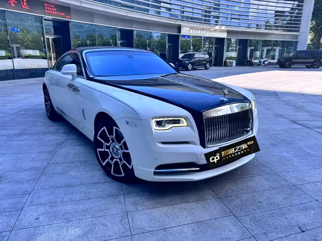 Фото 3 - Rolls-Royce Wraith