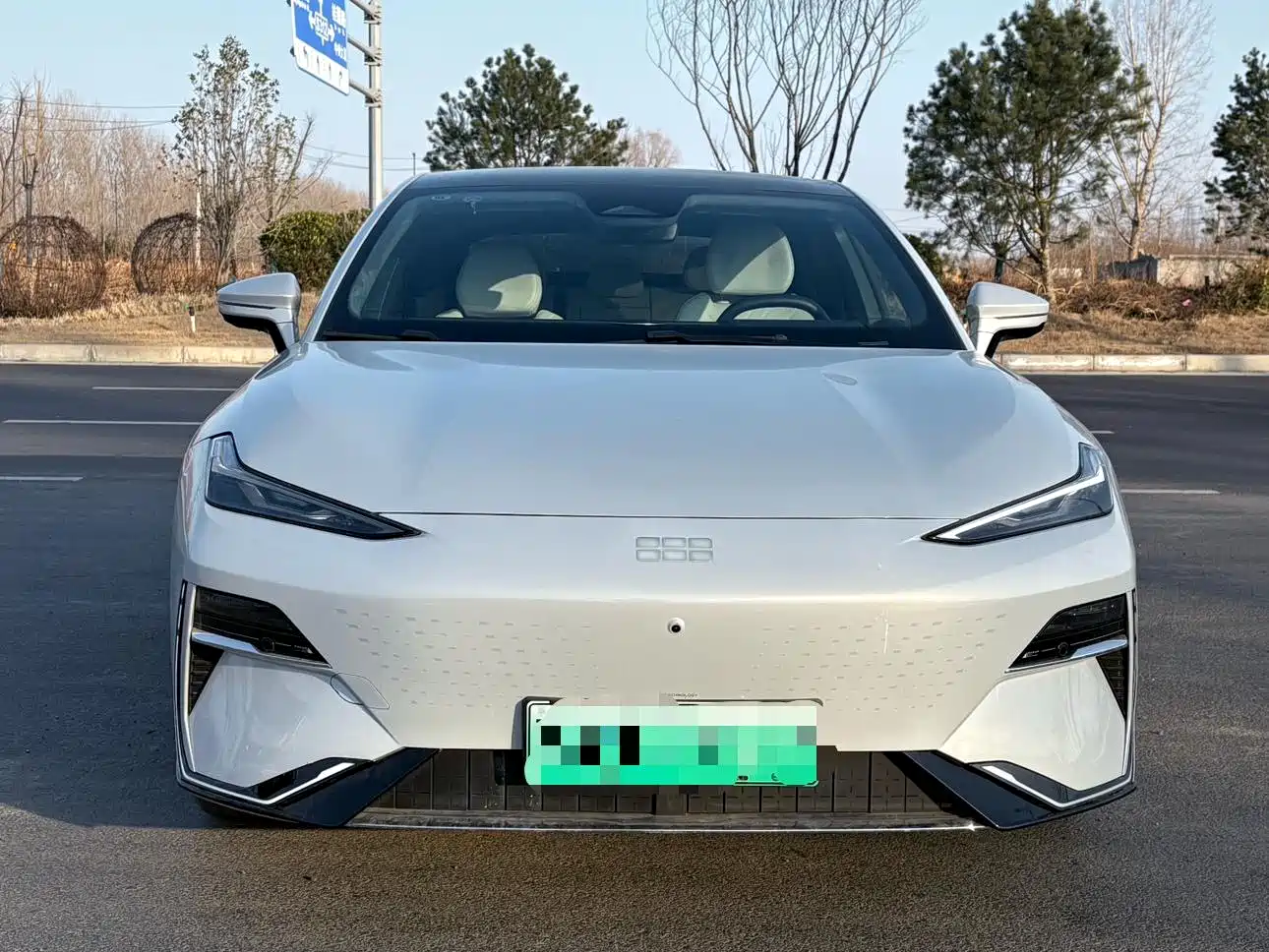 GEELY GALAXY GALAXY E8