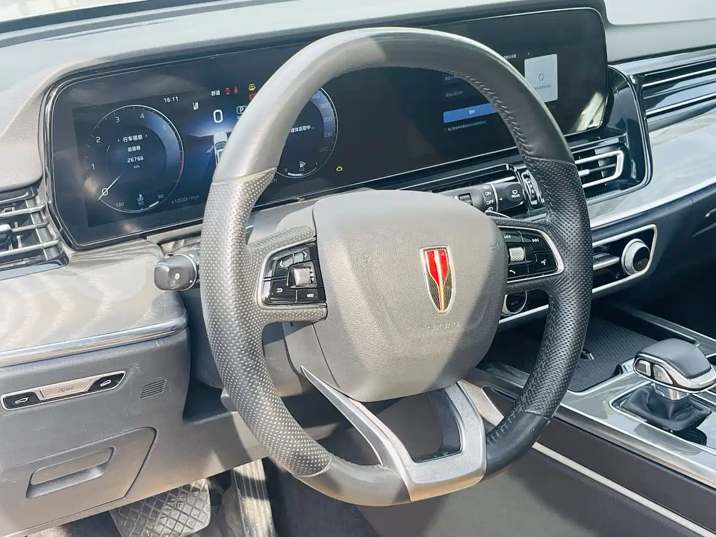 Hongqi HS5 2023 2.0T 4WD Flag Leader Pro фото 19