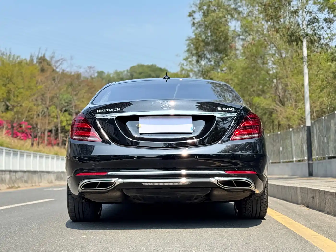 Mercedes-Benz Maybach S-Class 2018 Model S 680 фото 8