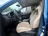 Фото 8 - Roewe RX5