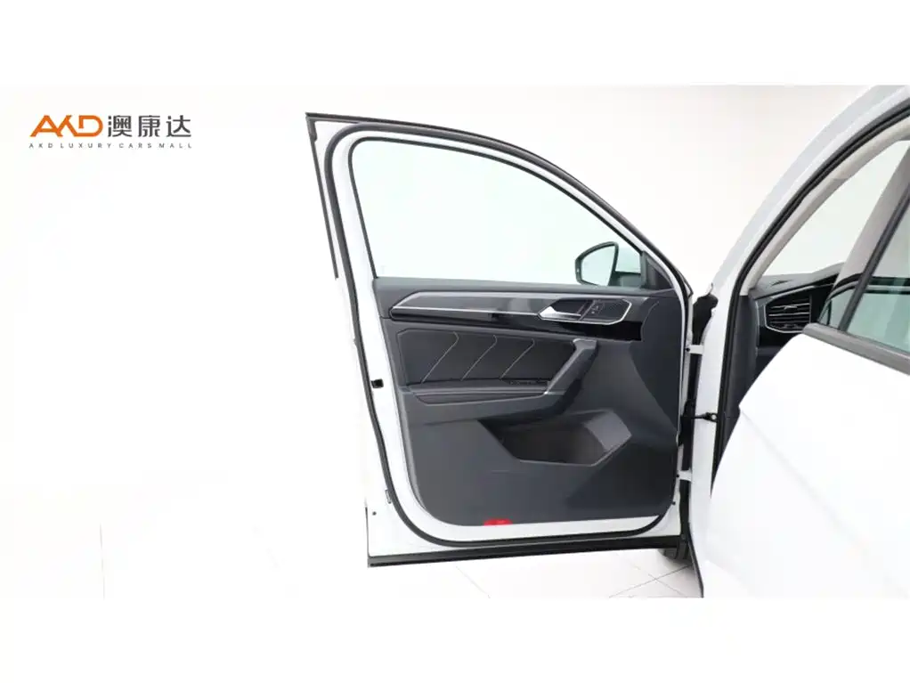 Volkswagen Tayron 2019 330TSI 4WD Luxury China V фото 10