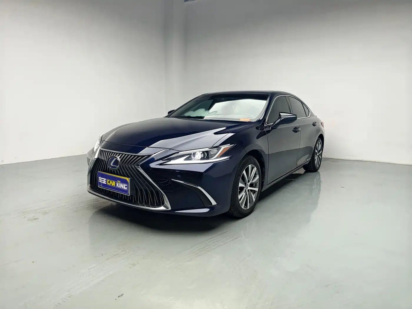 Lexus ES 2020 — пригон из Китая