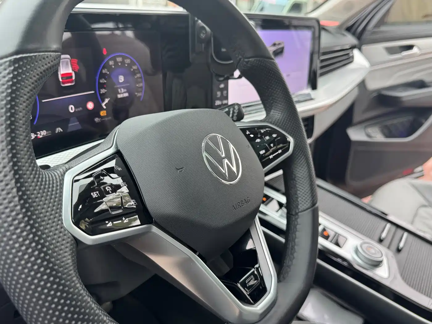 Volkswagen Talagon 2023 380TSI 4WD R-Line Touring Edition фото 20