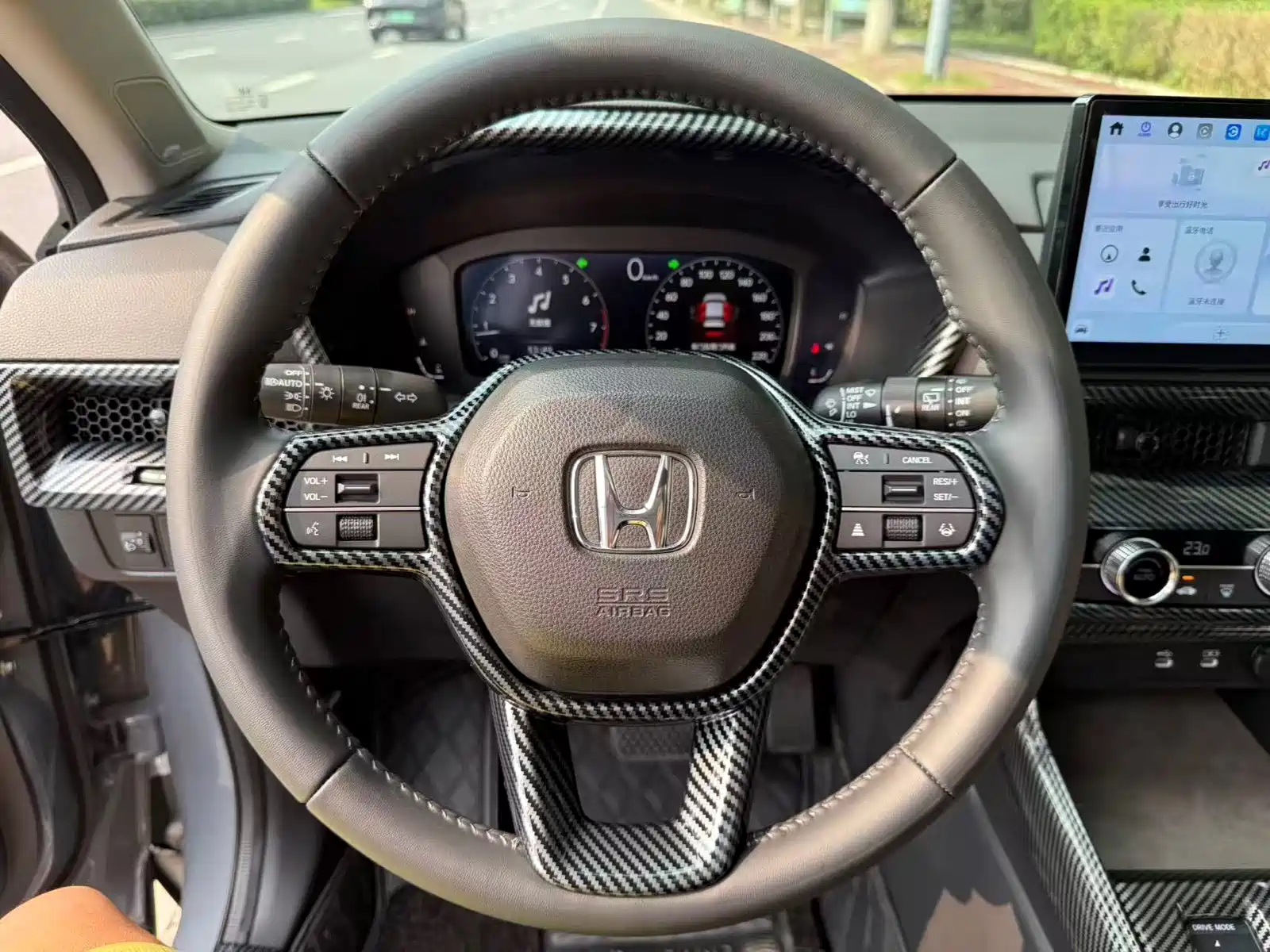Фото 9 - Honda CR-V