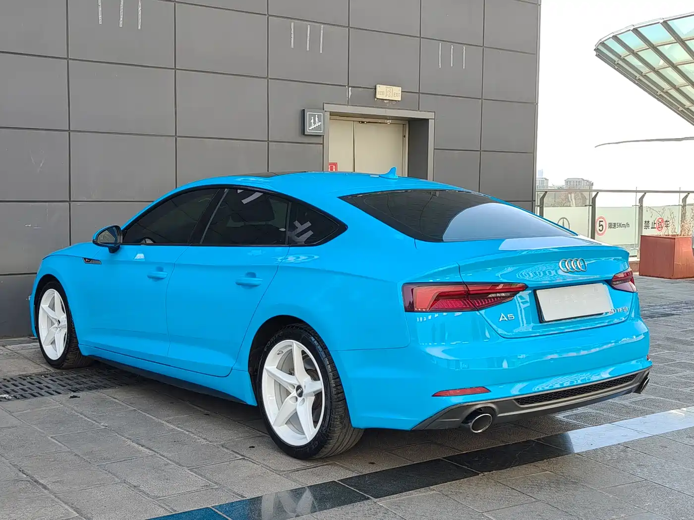Audi A5 (Import) 2017 Sportback 40 TFSI Fashion фото 18