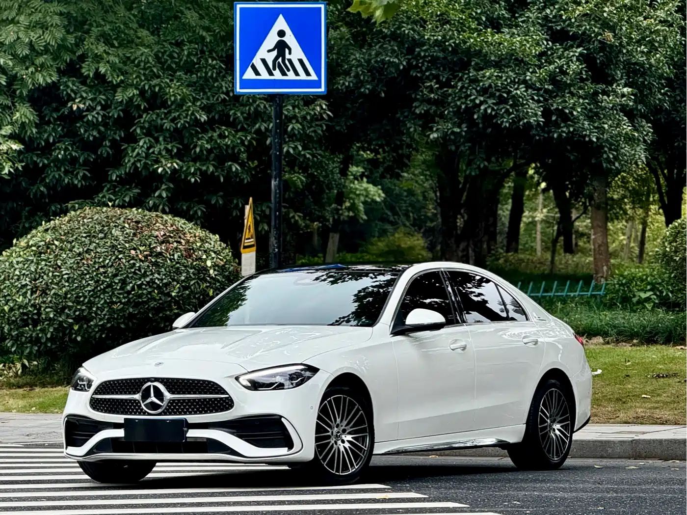 Mercedes-Benz C-Class 2023 Facelift II C 260 L Sport Edition