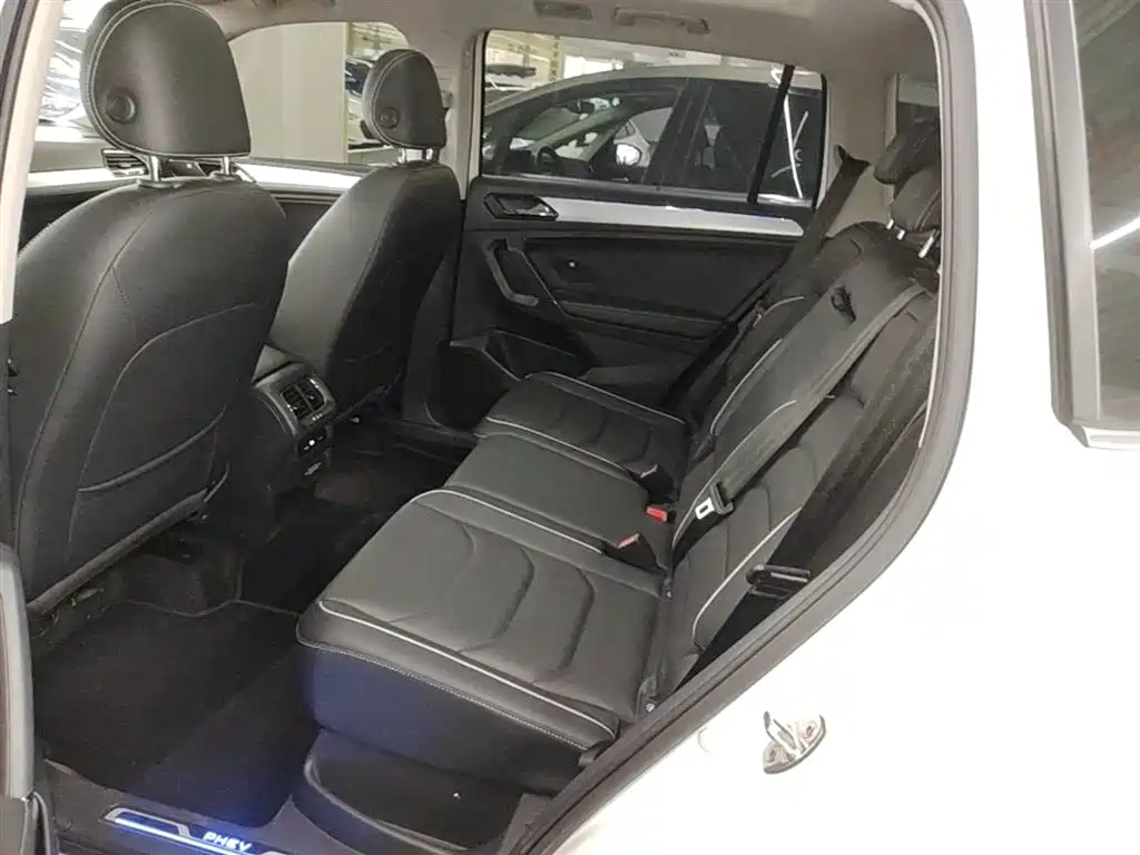 VOLKSWAGEN TIGUAN L NEW ENERGY