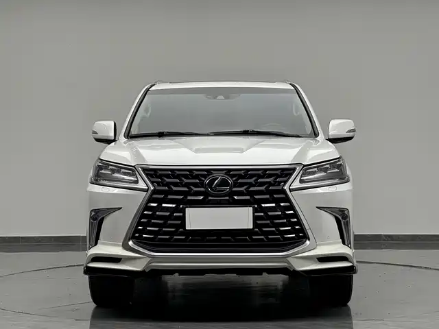 Lexus LX 2019 570 Dynamic Luxury Edition — фото 2