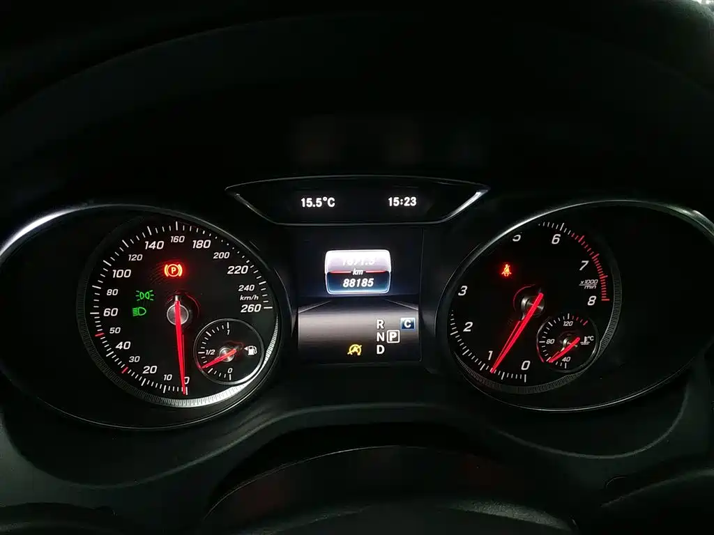 Mercedes-Benz CLA (Import) 2017 CLA 220 4MATIC Polar Limited Edition фото 8