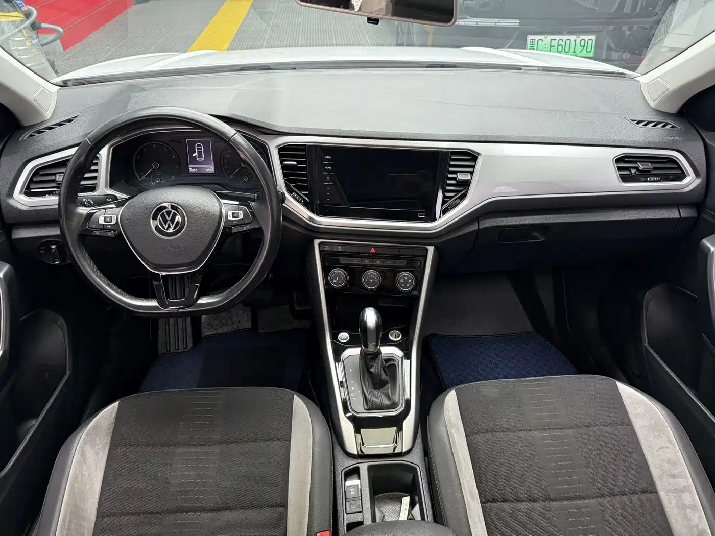 Volkswagen T-ROC 2022 280TSI DSG 2WD Elite PLUS фото 13