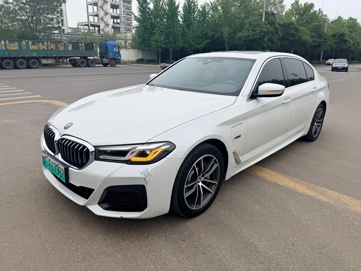 BMW 5 SERIES NEW ENERGY