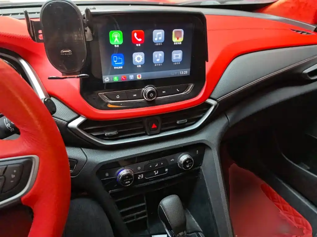 Chevrolet Volando 2018 Redline 530T Auto Premium Edition (5+2 seater) China V фото 10