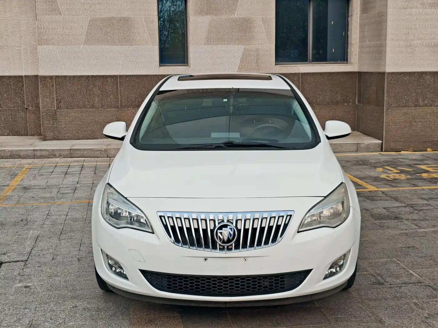 Buick Excelle 2014 XT 1.6L Automatic Fashion фото 16