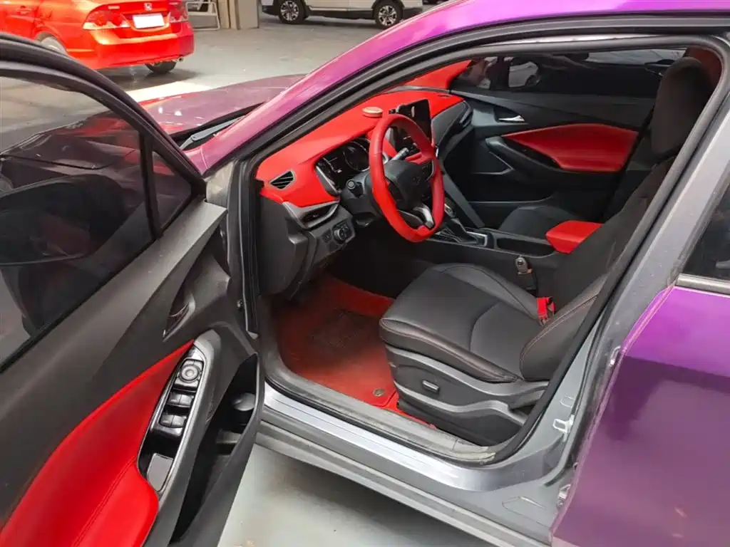 Chevrolet Volando 2018 Redline 530T Auto Premium Edition (5+2 seater) China V фото 16
