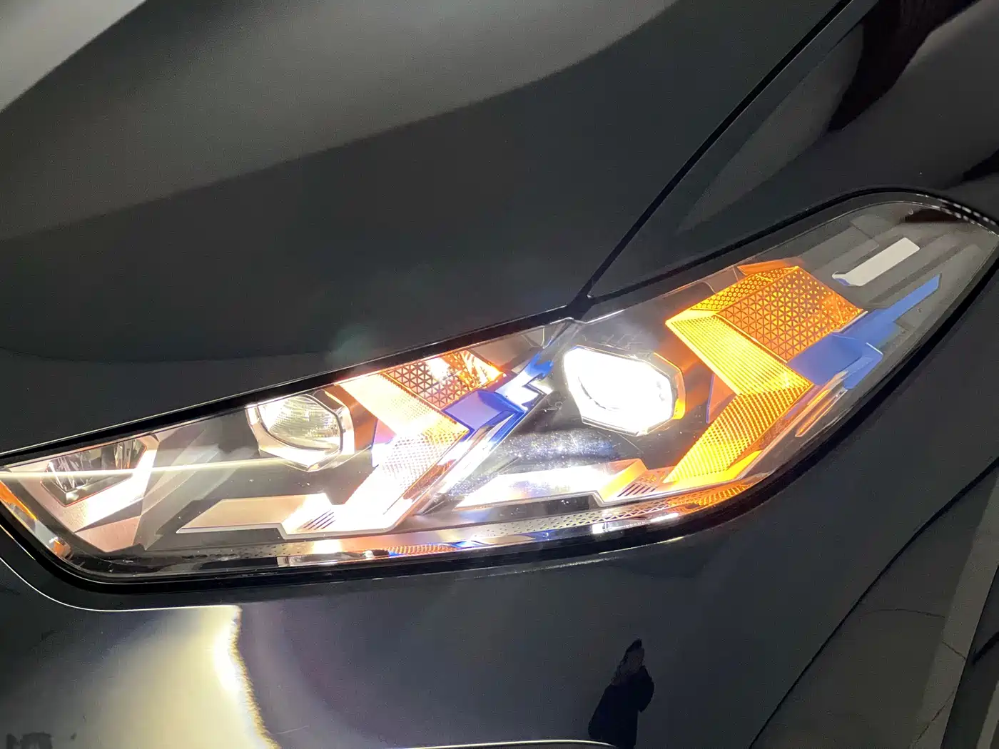 BMW X5 2023 xDrive 40Li M Sport Package фото 21