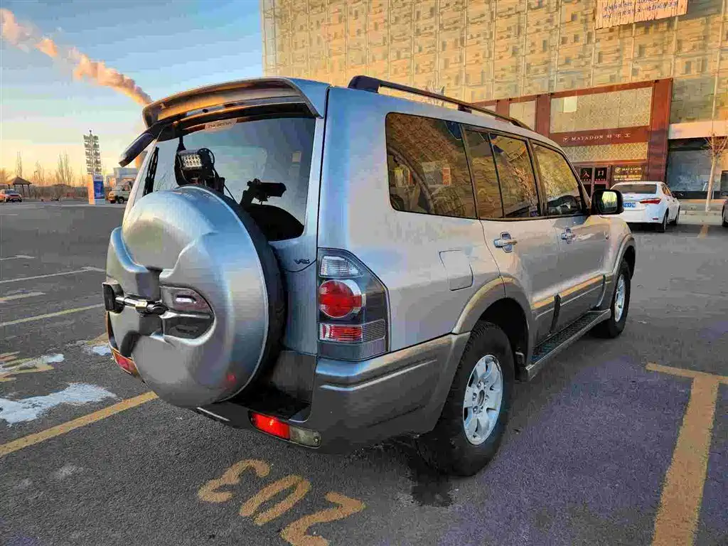 Mitsubishi Pajero 2008 V73 3.0L GLS NAVI фото 13