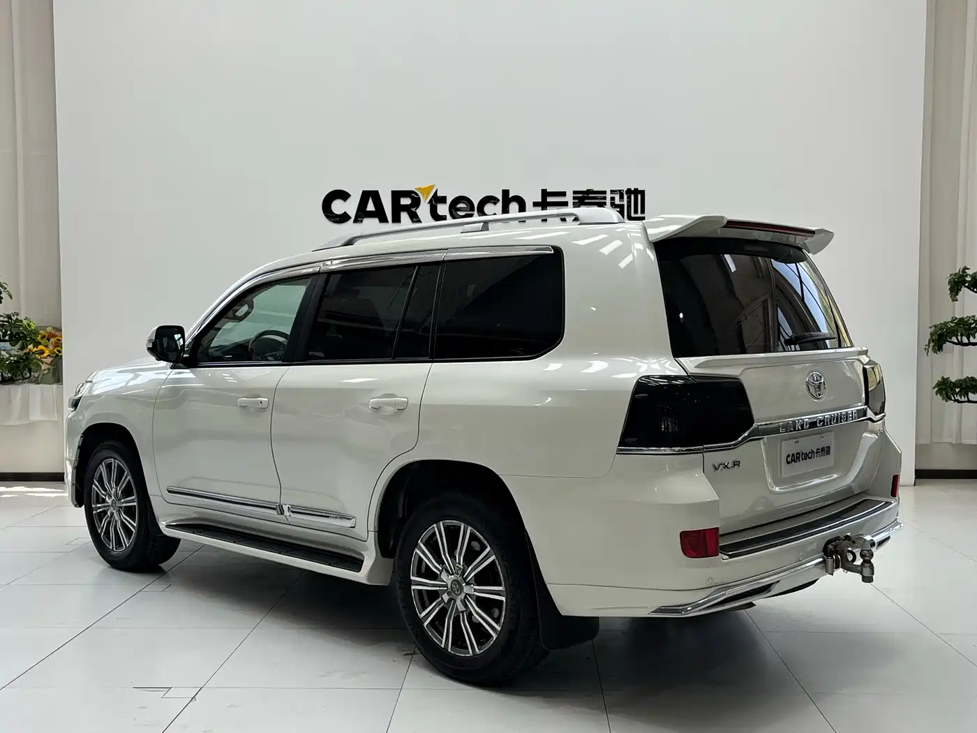 Toyota Land Cruiser (Import) фото 13