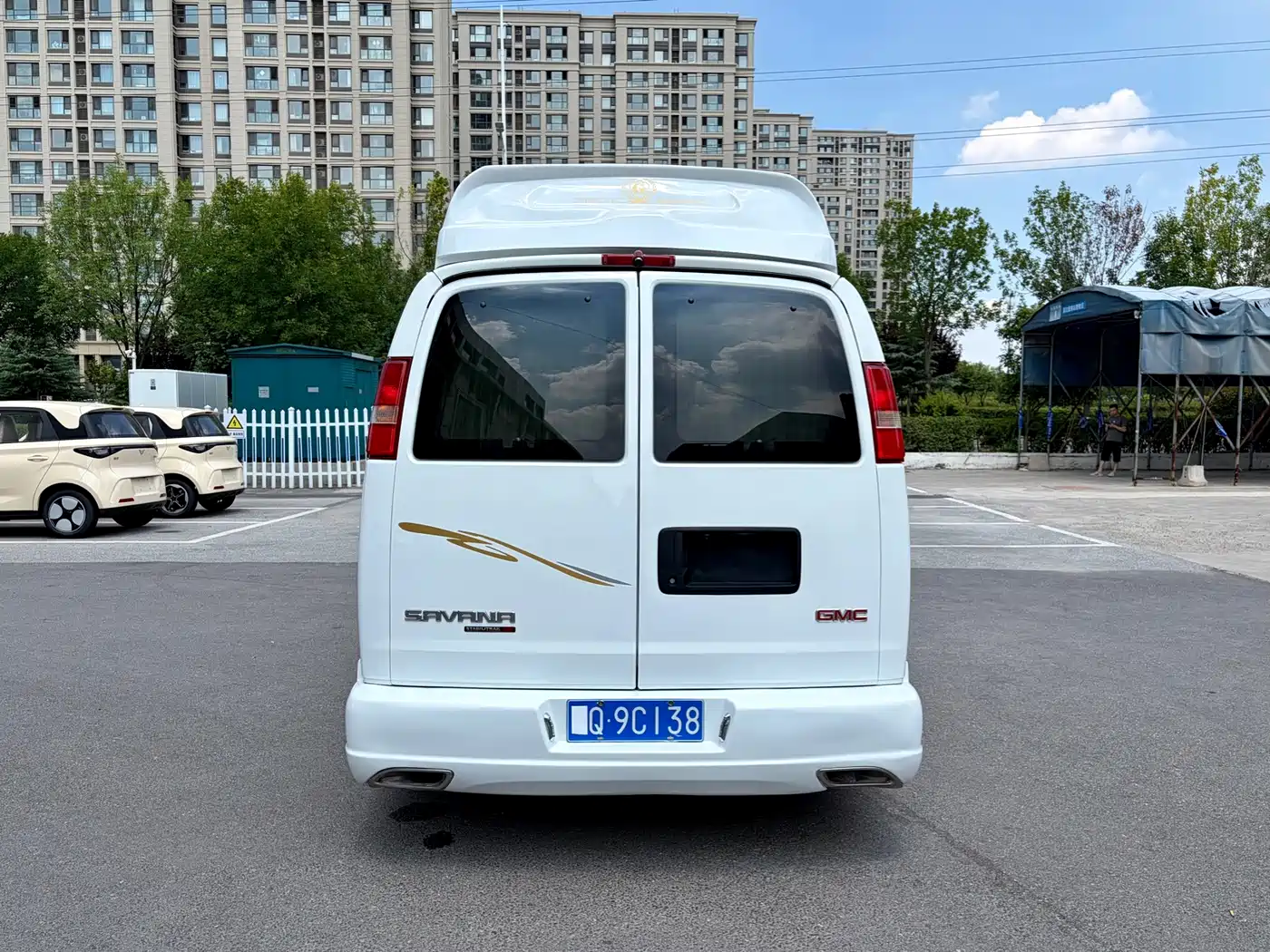 GMC Savana 2013 2013 5.3L AWD Presidential Class