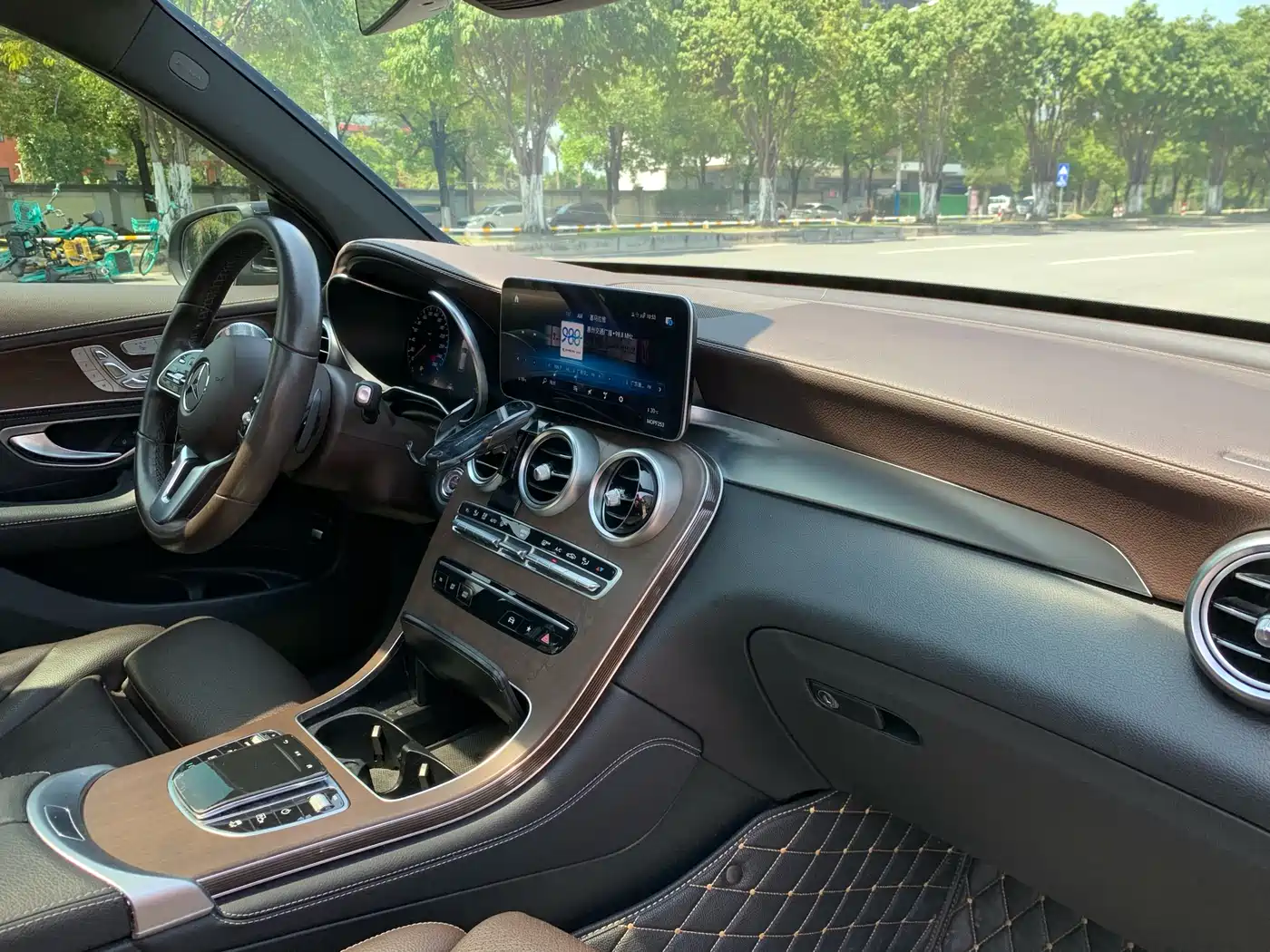 Mercedes-Benz GLC 2020 Facelift GLC 300 L 4MATIC Dynamic фото 28