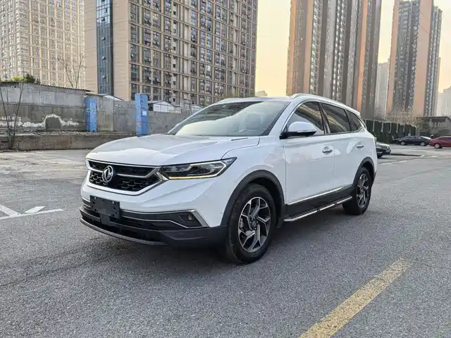 DONGFENG AX7