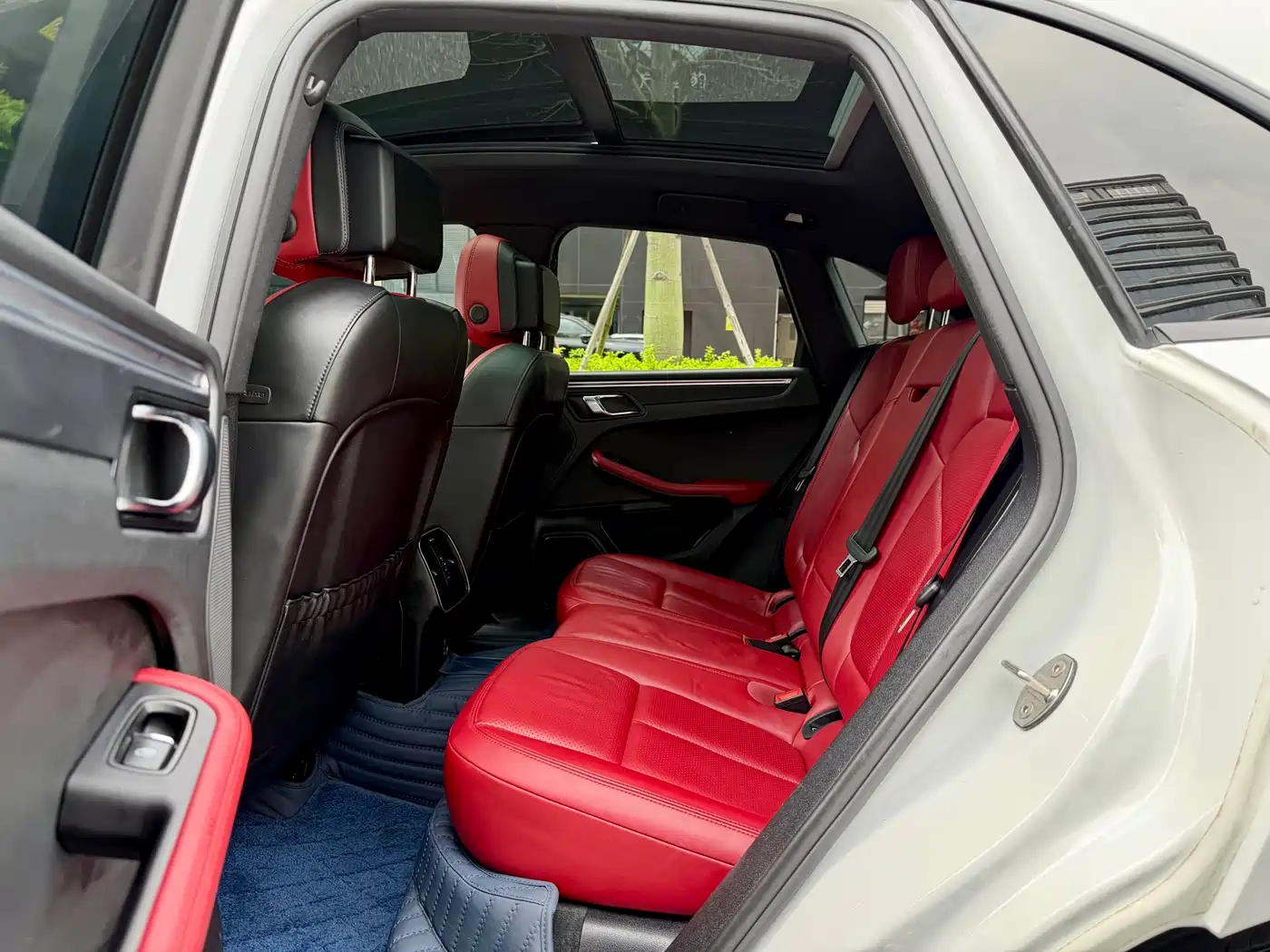 Porsche Macan 2017 Macan 2.0T фото 19