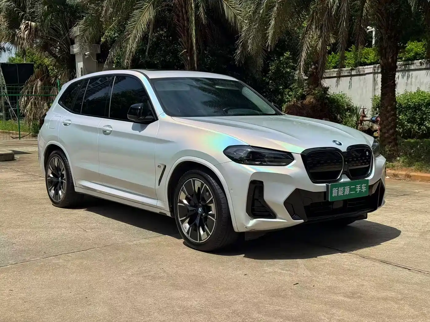 Фото 3 - BMW iX3