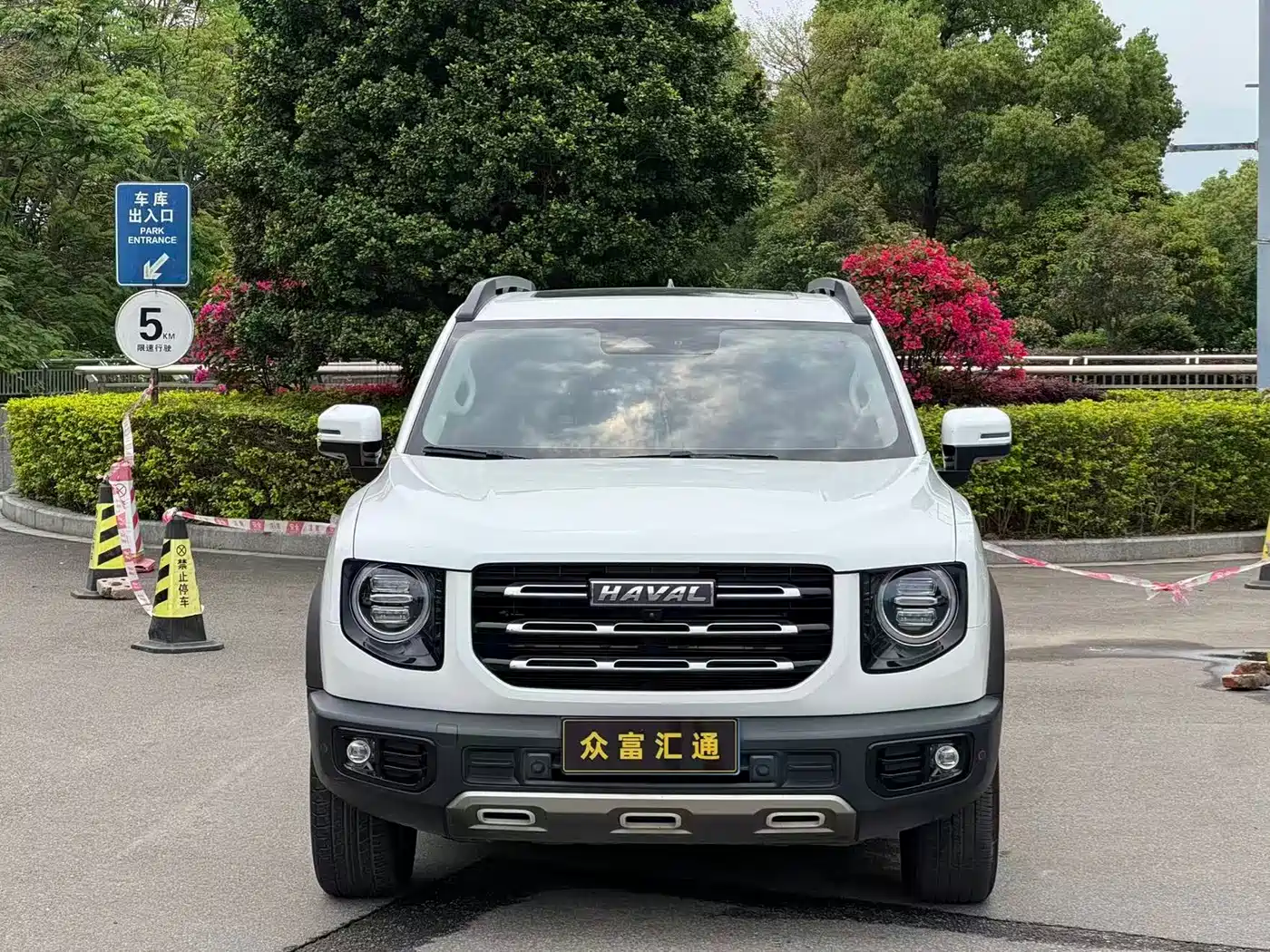 Haval Big Dog 2022 2.0T DCT FWD Chinese Hound Edition фото 2
