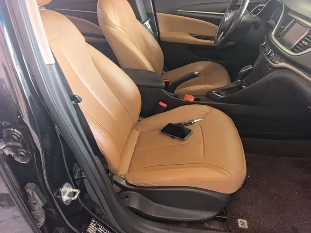 Фото 25 - Buick Excelle