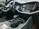Фото 30 - Volkswagen Touareg