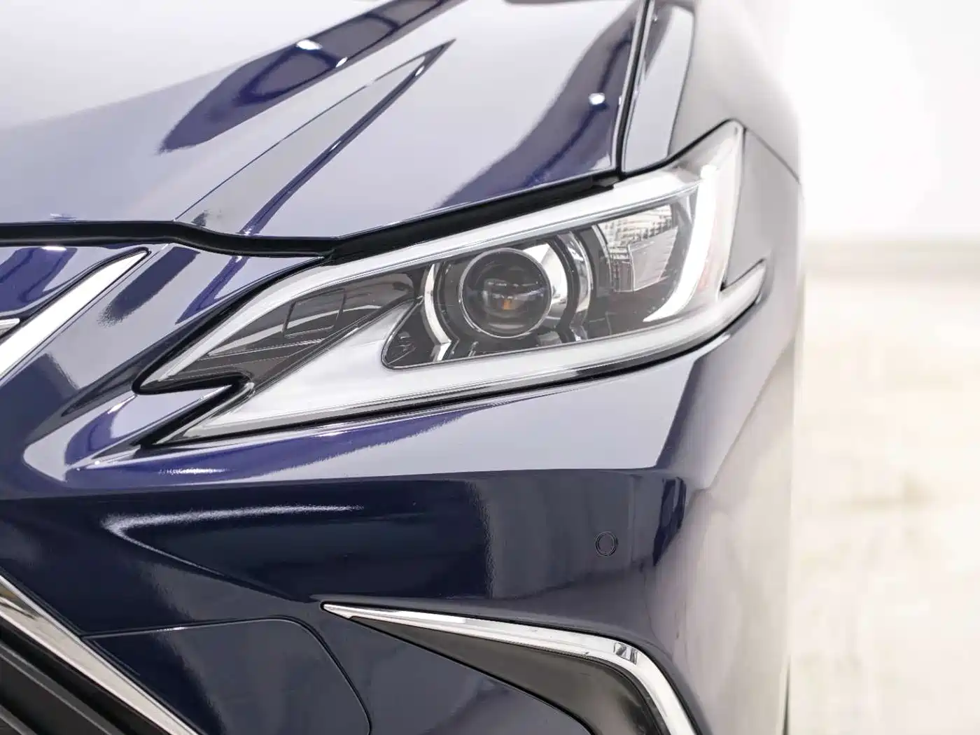 Lexus ES 2020 200 Excellence фото 26