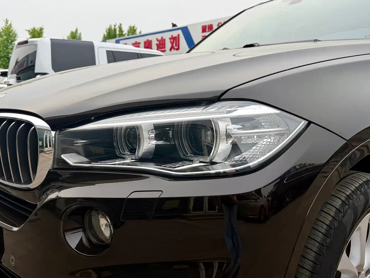 BMW X5 (Import) 2018 xDrive28i фото 3