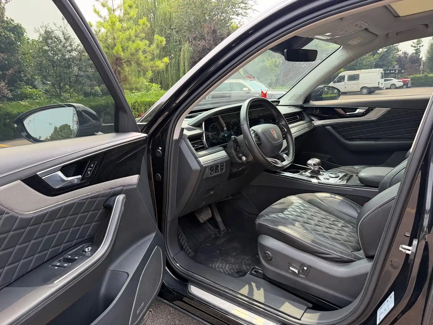 Hongqi HS5 2020 2019 2.0T Smart Connect Enjoy 4WD Edition