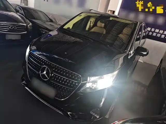  Mercedes-Benz Vito 2021 2.0T Elite 7-Seater
