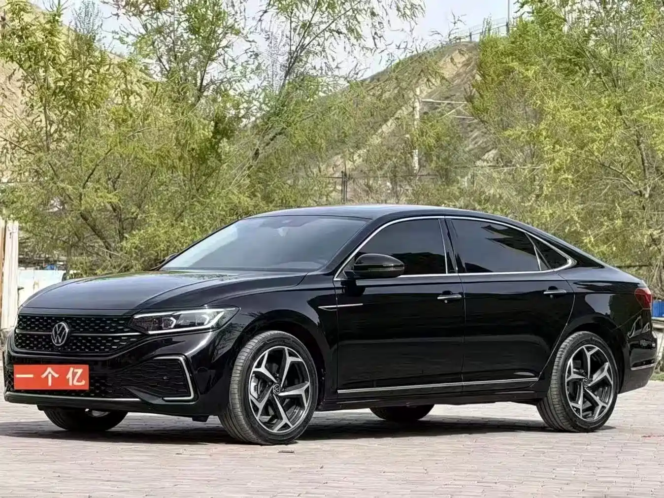 Volkswagen Passat 2024 380TSI Starlight Luxury Edition