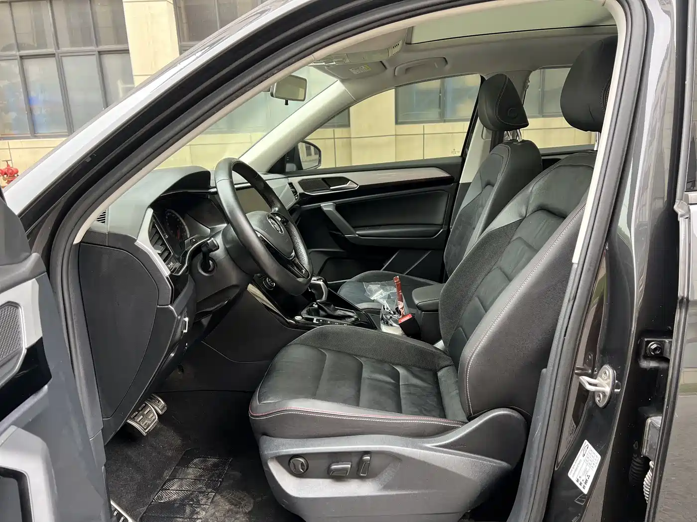 Volkswagen Tayron 2020 280TSI 2WD Luxury Smart Edition фото 5