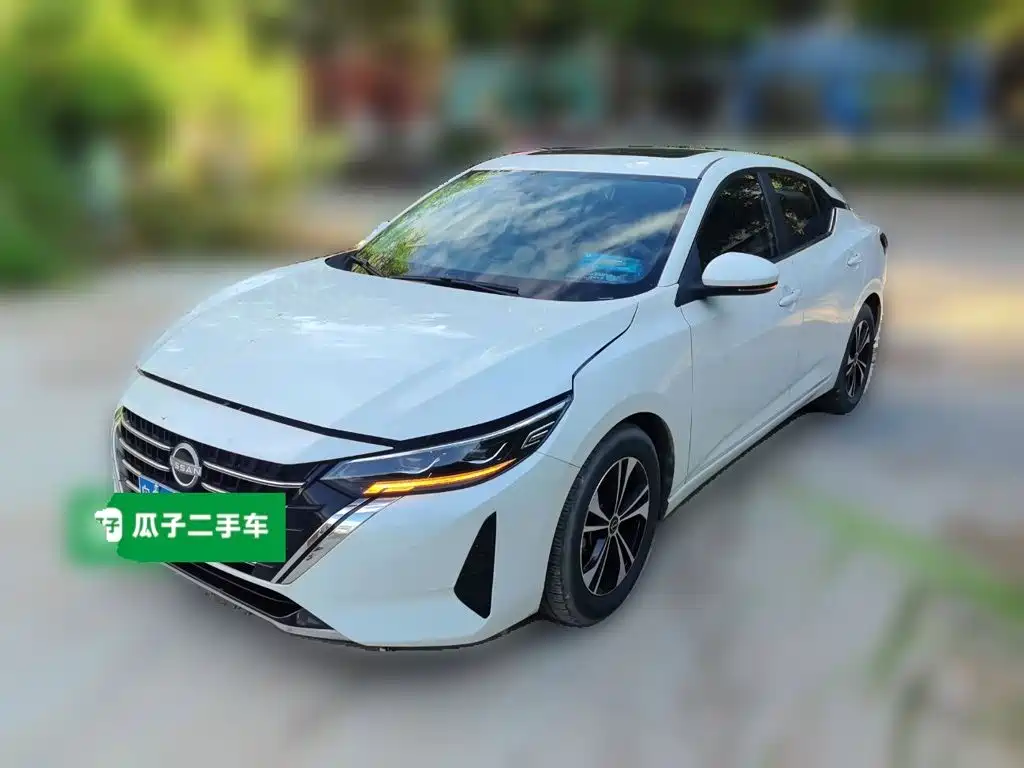 Nissan SYLPHY, миниатюра 2