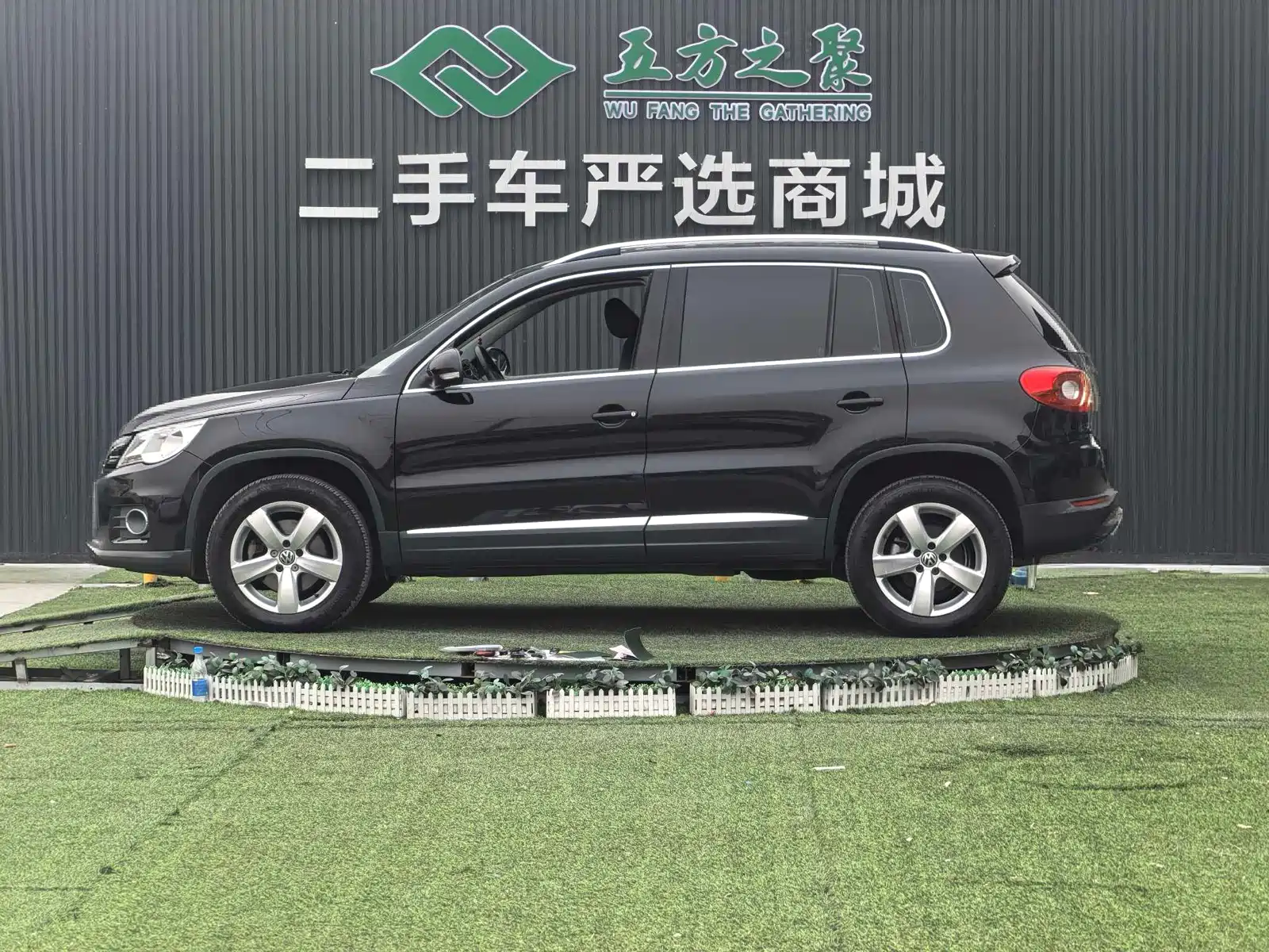 صورة 22 - Volkswagen Tiguan
