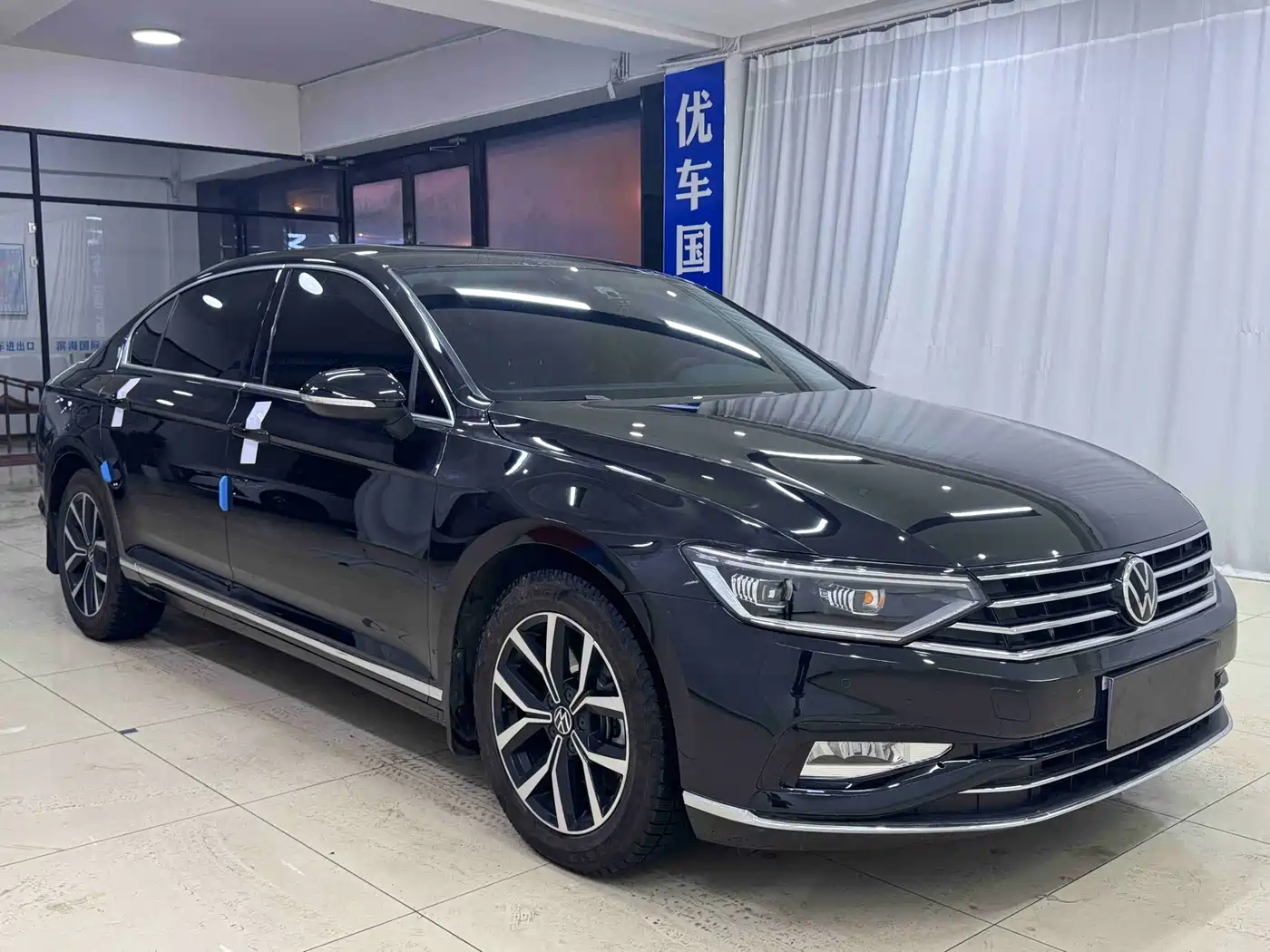 Volkswagen Magotan 2020 280TSI DSG Comfort фото 3