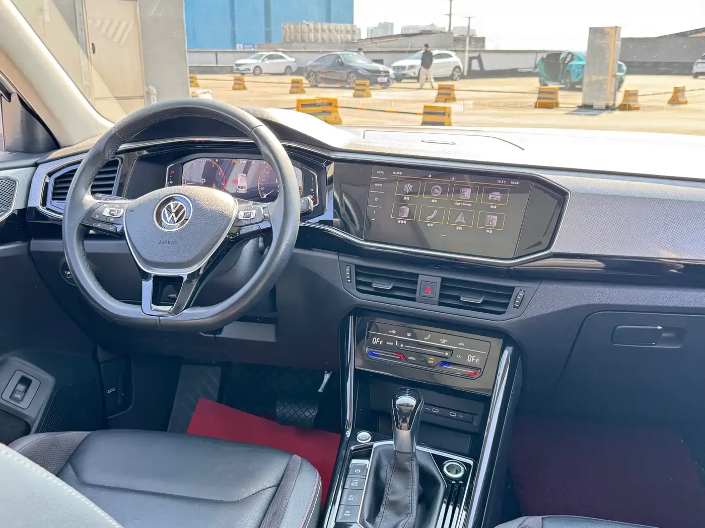 Volkswagen Tayron 2022 330TSI 2WD Luxury Smart Connect Plus фото 10